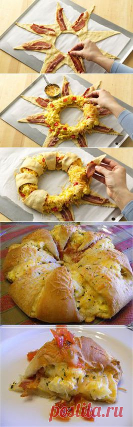 Открытый пирог с беконом омлетом и сыром
