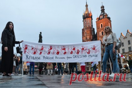 Журналистка описала 15 суток в знаменитом белорусском изоляторе. Российская журналистка Екатерина Яньшина, которую в начале января арестовали в Белоруссии на 15 суток, рассказала о жизни в камере Центра изоляции правонарушителей (ЦИП) на Окрестина в Минске, ставшего знаменитым после начавшихся в стране протестов в 2020 году. Ее слова приводит «Адвокатская улица».