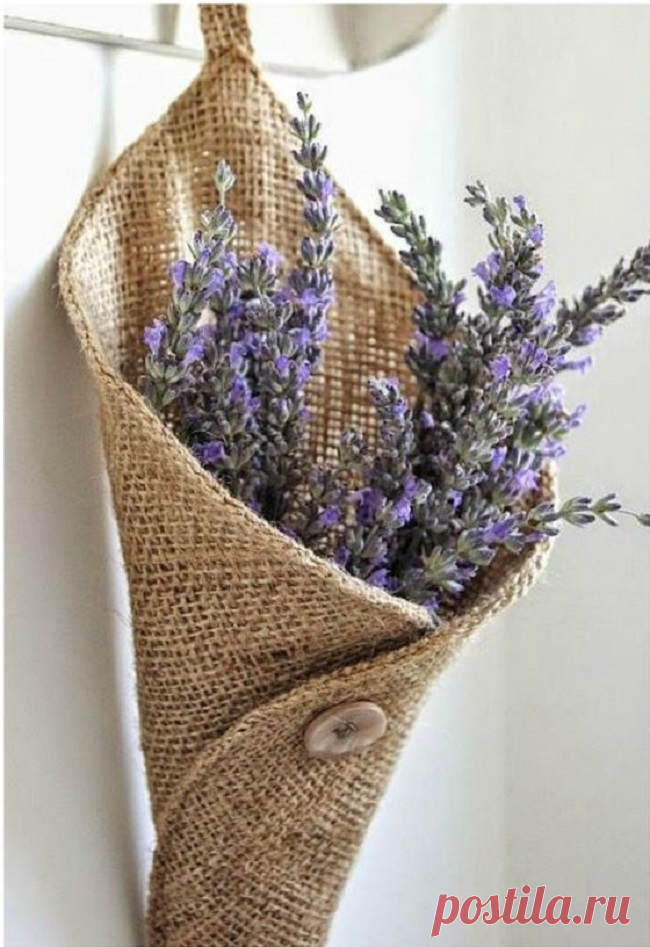 Только глянь какую красоту умелица делает из этого! Теперь смотрю на старые мешки по-другому