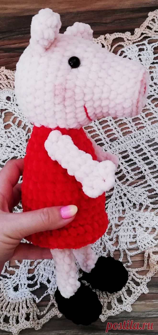 PDF Свинка Пеппа крючком. FREE crochet pattern; Аmigurumi doll patterns. Амигуруми схемы и описания на русском. Вязаные игрушки и поделки своими руками #amimore - Peppa Pig, свинка, поросёнок, свинья, поросенок.