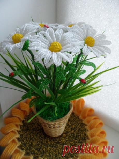Ромашки из бисера и рубки