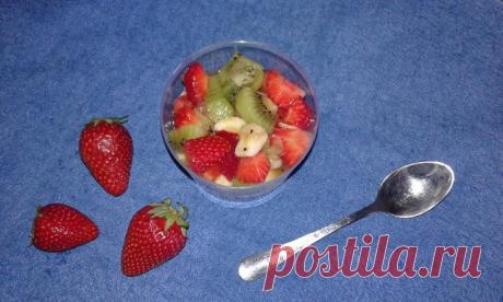 Італійські голубці: Фруктовий салат з сюрпризом (Macedonia di frutta)