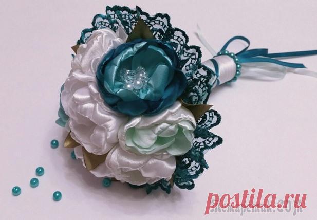 Создаем букет невесты при помощи резинок для волос Сложность: низкая
Время работы: 2 часа Материалы: картон, резинка для волос, клей, кружево, бусины, ленты атласныеСо слов автора. Обилие чудесных мастер-классов на свадебную тематику так вдохновляет, ...