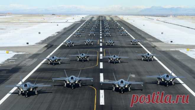 В США десятки истребителей F-35 вышли на «слоновью прогулку» | Новости Украины