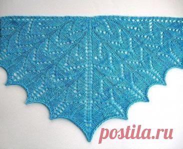 Ажурный бактус спицами