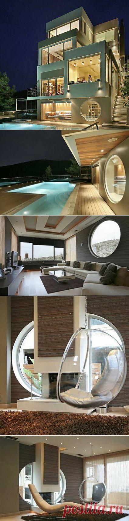 Дом в футуристическом стиле