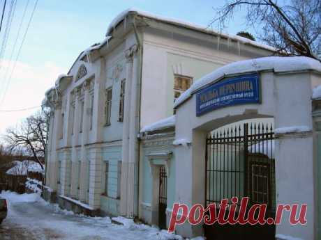 © Артур Яковлев,  загружено 05.02.2008.  Альбом: Город в котором я живу.  Музей усадьба Первушиных  | Город в котором я живу. - 111 фото. Фотографии Артур Яковлев.