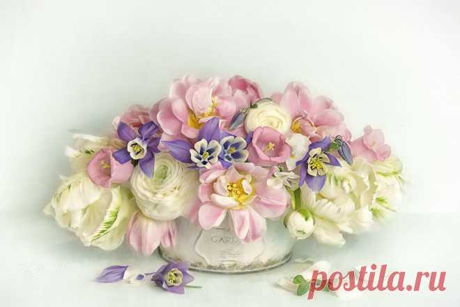 vintage spring bouquet