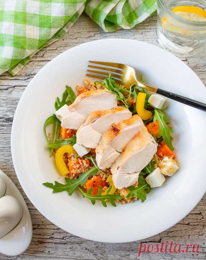 Рецепт куриной грудки с киноа, тыквой и фетой с фото пошагово на Вкусном Блоге