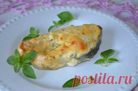 Вкусно запеченная горбуша в духовке: готовим, удивляем, наслаждаемся Вкусная, сытная, нарядная оранжевая горбуша в духовке доставит удовольствие в праздник и разнообразит повседневное меню.