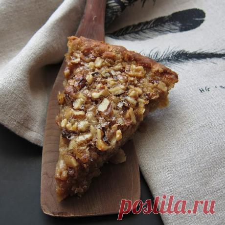 Пирог с медом и овсянкой.