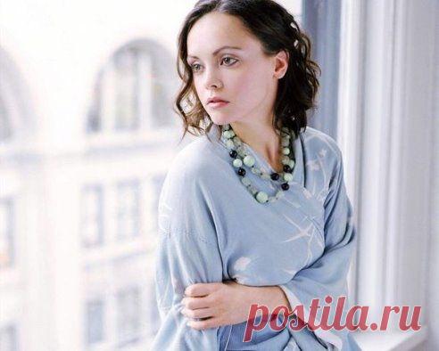 « Оскорбить женщину может только униженный судьбой мужчина»

(с) Мэрлин Монро