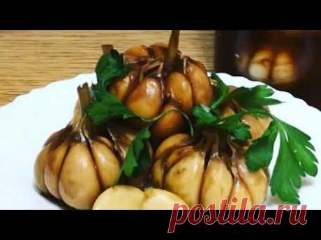 Маринованный чеснок по корейски!!! Отличное дополнение к мясным блюдам, и просто вкусная закуска.