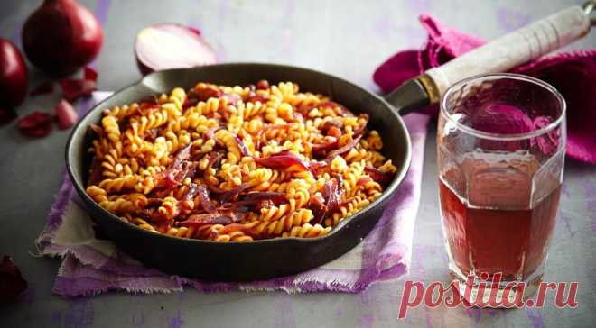 Фузилли с луковым соусом, пошаговый рецепт с фото