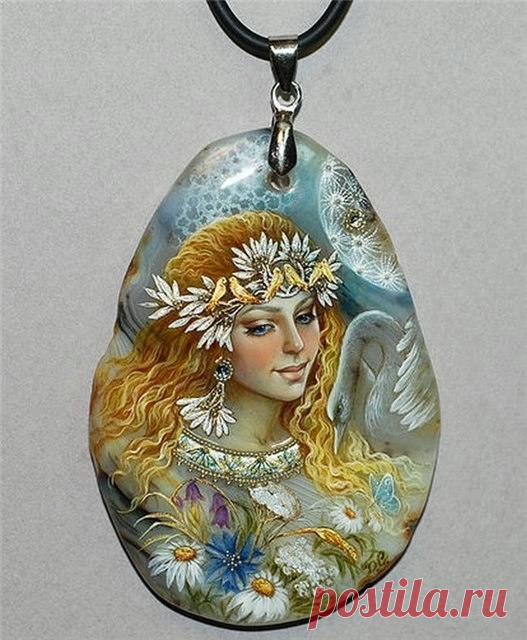 Сказочные работы Светланы Беловодовой.