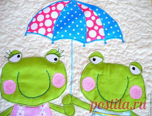 Ручная работа. Авторский пэчворк.
Мастер Наталья Волощик.

Лоскутное покрывало для детей  "Двое из Просто-КВА-КВА-КВА-шино" - милое, нежное и трогательное покрывальце для самых маленьких. 

ВСЕ ИЗОБРАЖЕНИЯ Я ВЫПОЛНИЛА В ТЕХНИКЕ ЛОСКУТНОЙ АППЛИКАЦИИ.

Я удовольствием шью пэчворк на заказ. И чем интереснее и необычнее сюжет тем лучше!

Придумывайте, вдохновляйтесь, мечтайте - я сошью Вашу мечту!