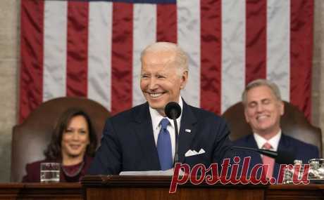 Байден заявил, что США «в наилучшей форме» для победы в конкуренции с КНР. Президент США считает, что победа над КНР поможет сплотить американцев. Вашингтон и Пекин будут сотрудничать, но при этом США не потерпят угроз и будут защищаться, как в случае с китайским аэростатом, подчеркнул Байден