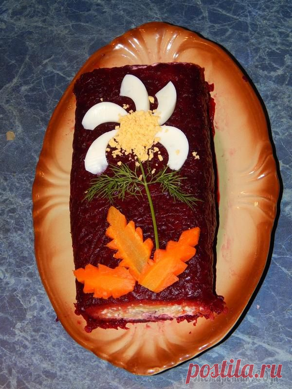 Новые идеи к праздничному столу. Идея №1 «Селедка под шубой в рулете»