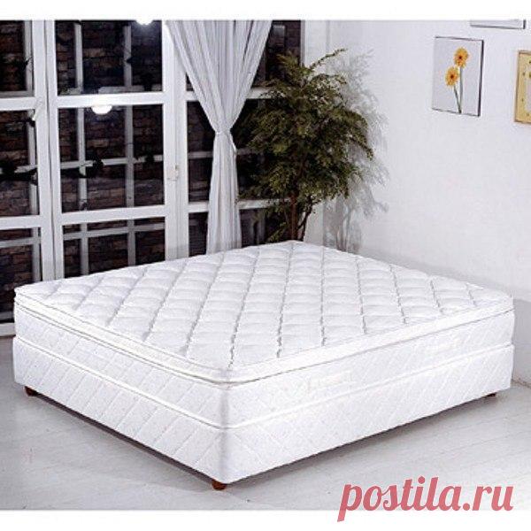 ТЕПЕРЬ ВАШ МАТРАЦ ВСЕГДА БУДЕТ СВЕЖИМ И ЧИСТЫМ! 
Натуральный пятновыводитель для матраса: больше никаких пятен и запаха! 

Хороший матрац сегодня стоит немало. Что делать, если на нем появилось пятно? Всякое бывает, особенно если в доме есть дети. Предлагаем настоящее спасение для матрацов – эффективный пятновыводитель без химии, который поможет быстро удалить пятна от крови, мочи, вина и другие. 

Ингредиенты пятновыводителя: 
235 мл 3%-й перекиси водорода; 
3 ст. л. пище...