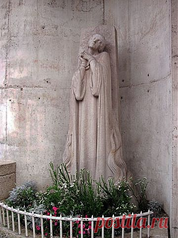 1412
Жанна д’Арк, Орлеанская дева (современное французское имя - Jeanne d'Arc)
национальная героиня Франции,