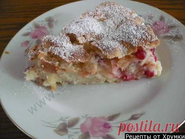 Шарлотка с яблоками на кефире в духовке
