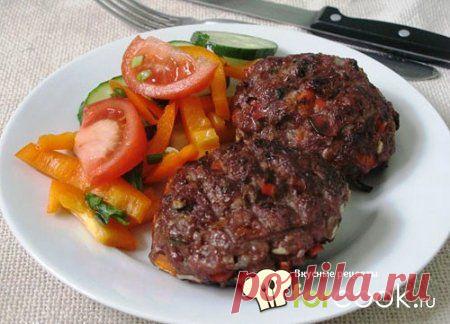 Рубленные бифштексы с болгарским перцем
