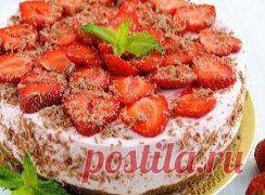 Клубничный торт без выпечки
http://i.ovkuse.ru/blogs/kulinarija/klubnichnyi-tort-bez-vypechki-39518.html

Клубничный торт без выпечки - Простые рецепты Овкусе.ру
Клубничный торт без выпечки