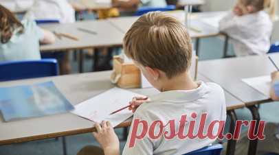 Финансирование сферы образования в Удмуртии увеличили на 4,5 млрд рублей. Глава Удмуртии Александр Бречалов в ходе ежегодного доклада на сессии регионального Госсовета заявил, что республиканскую отрасль образования профинансируют на 39 млрд 877 млн рублей в 2024 году. Это на 4 млрд 591 млн рублей больше, чем в 2023-м, подчеркнул он. Читать далее