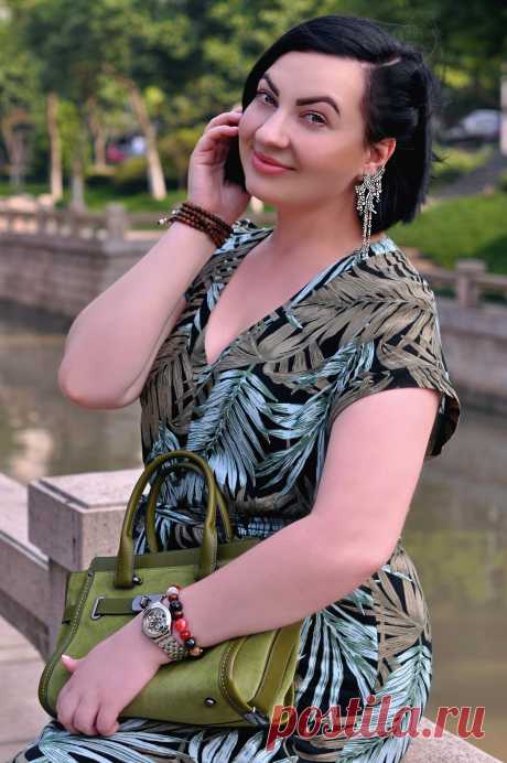 Тропическая зелень. https://lidiiapovorozniuk.blogspot.com/2016/05/blog-po..