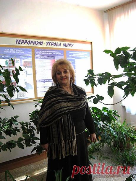 КОСТЮМ С ПАЛАНТИНОМ (КРЮЧОК)