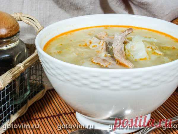 Острый суп с капустой. Рецепт с фото Острый суп с капустой готовится очень быстро, хотя капусту и мясо предварительно тушат. Не жалейте для супа острую пасту. Если одной чайной ложечки будет мало, добавьте  вторую.