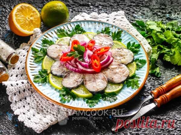 Севиче из скумбрии — рецепт с фото Экзотическая закуска родом из Перу уже завоевала по всему мира сердца своих поклонников. Попробуйте и вы севиче, приготовив его из скумбрии.