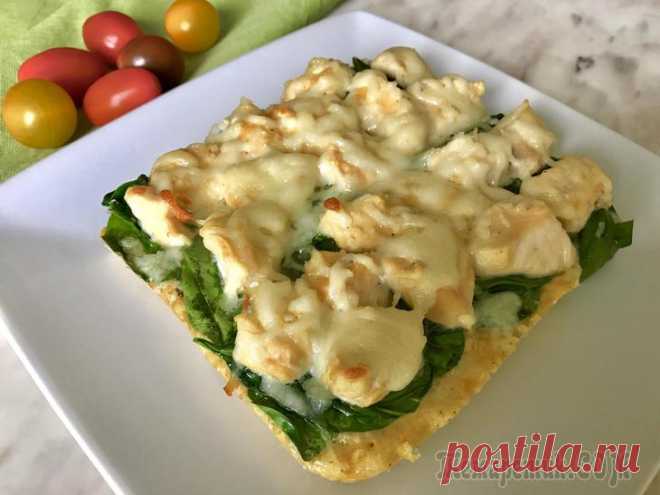 Запеканка с пшеном и курицей Хороший рецепт для полезного обеда, который не претендует на изысканность, но способен разнообразить ваше меню. Приготовленное заранее блюдо удобно брать с собой на обед. А еще такая запеканка поможет...