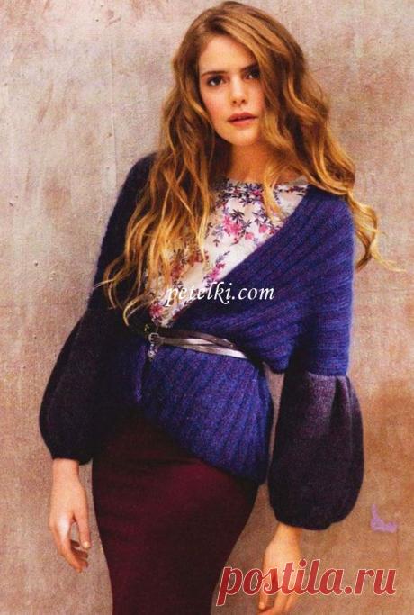 Жакет в резинку с пышными рукавами