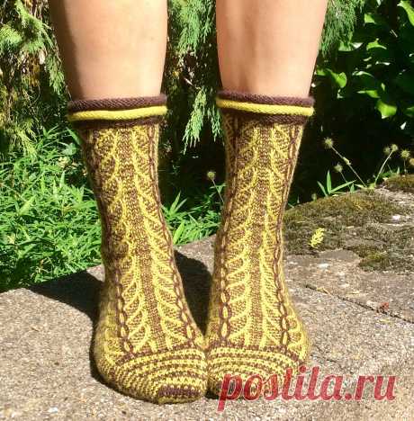 LACY not LAZY MADNESS SOCKS by imawale