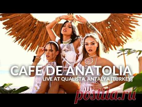 Cafe De Anatolia live at Qualista, Antalya in Turkey