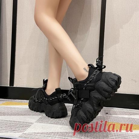 Дурацкая обувь с Алиэкспресс. 17 нелепых пар обуви, которые вряд ли кто-то наденет 
Сегодня предлагаю развлечься и нырнуть в глубины Алиэкспресс. Посмотрим на странную, забавную и нелепую обувь, которая там продается. Будет много картинок и, надеюсь, хорошего настроения! Я не оставляю ссылок на товары, потому что мне придется оформить публикацию определенным образом. Но если вас заинтересует...
Читай дальше на сайте. Жми подробнее ➡