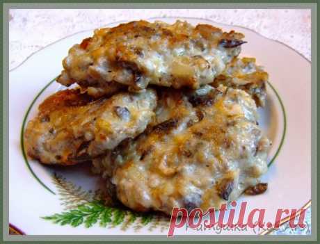 Биточки из свиного фарша с грибами | Русская кухня