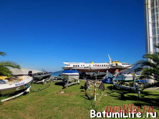Порт в Батуми. Батуми - Сочи. Батуми - Ильичевск. Цены, расписание. Морской порт Батуми. В Батуми морем.