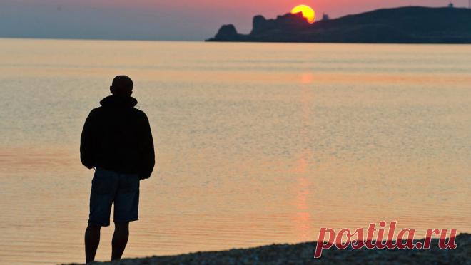В Госдуму внесли проект о признании Азовского моря внутренним водоемом РФ. Российские власти намерены официально присвоить Азовскому морю статус внутреннего. Об этом рассказал депутат Государственной думы РФ Михаил Шеремет, передает РИА Новости. От отметил, что соответствующий законопроект внесен на рассмотрение ...