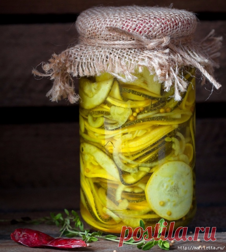 Рецепт вкусных маринованных кабачков.