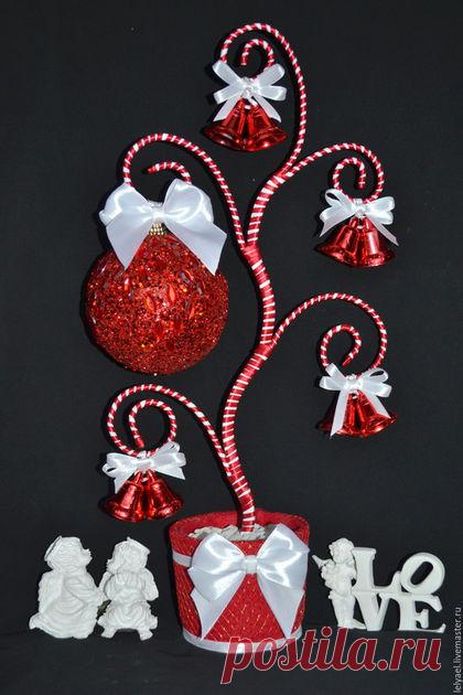 Купить СКИДКА!!! Новогодний топиарий - новогодний топиарий, топиарий на новый год, топиарий из игрушек, топиарий из елочных