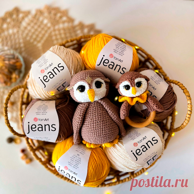 PDF Совушка крючком. FREE crochet pattern; Аmigurumi toy patterns. Амигуруми схемы и описания на русском. Вязаные игрушки и поделки своими руками #amimore - погремушка в виде совы, совушка для малышей, маленький совёнок, птица, птичка.