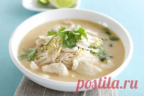 Thai chicken and coconut soup
