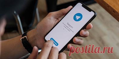 В Telegram появилась реклама, которая всех раздражает. Что Дуров собирается с этим делать. В Telegram тестируют рекламу через официальную платформу мессенджера — объявления с пометкой sponsored выходят в крупных каналах, для их владельцев это неожиданность. Пользователей удивило и то, что рекламируется: свежесозданные каналы про криптовалюту, моду и разные схемы заработка. Вот подробности о том, что не так с новой функцией и как ее будут менять (спойлер: за отсутствие рекламы придется…