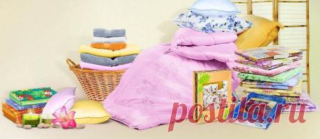 Выбираем постельное белье | LolaModa женский онлайн журнал
Выбирая постельное белье, конечно, предпочтение отдавайте лучше всего тканям натуральным.

Выбираем постельное белье  — хлопок является самым распространенным материалом. Из хлопковых тканей одна из лучших – твил. Белье, сделанное из него, мнется меньше, хорошо держит форму, пропускает воздух, с легкостью стирается и быстро сохнет. Ранфорс отличается высокой практичностью. Этот хлопок мягкий, не требовател