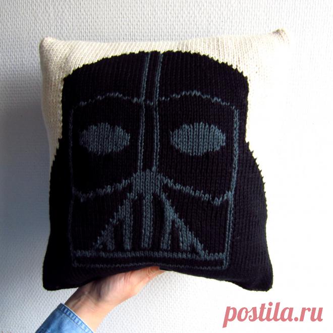 Wool Cherry | Coussin Dark Vador