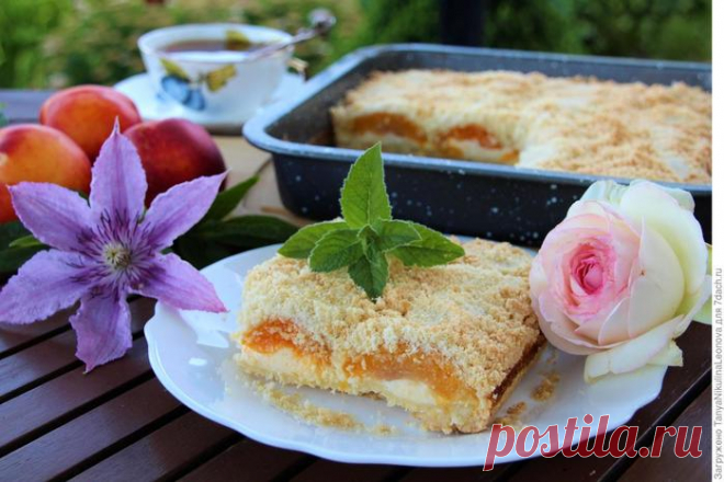 Творожный насыпной пирог с абрикосами