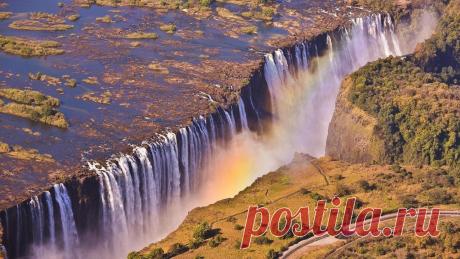 Водопад Виктория, река Замбези, Южная Африка скачать фото обои для рабочего стола