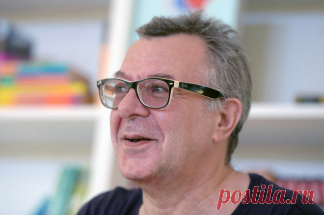 «Раскормили дармоедов». Народ ответил на хамское заявление отца Урганта. «Папа, лучше молчите в тряпочку, пока вас еще держат на канале "Россия"», — так отреагировали в Сети на слова Андрея Урганта, назвавшего мерзавцами тех, кто критикует его сына Ивана.